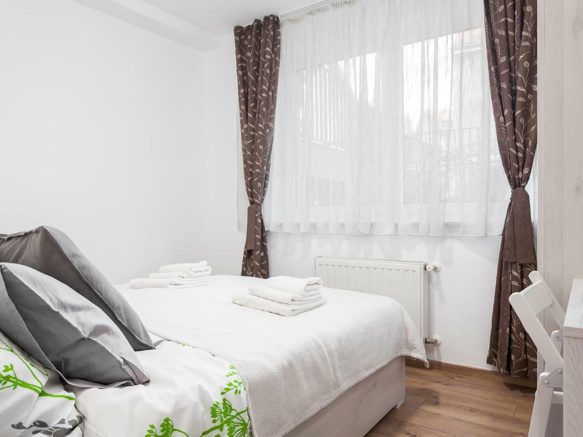 Oliva 4 Stars Apartment Загреб Екстериор снимка