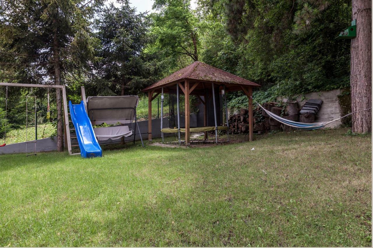 Oliva 4 Stars Apartment Загреб Екстериор снимка